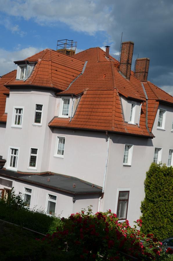 Kurhaus Jonsdorf Hotel Exterior photo